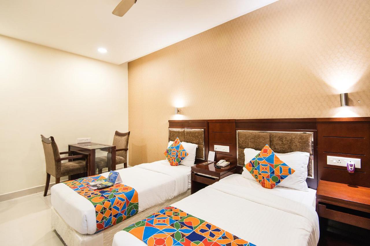 Fabhotel Apple Residency Chennai Exterior photo