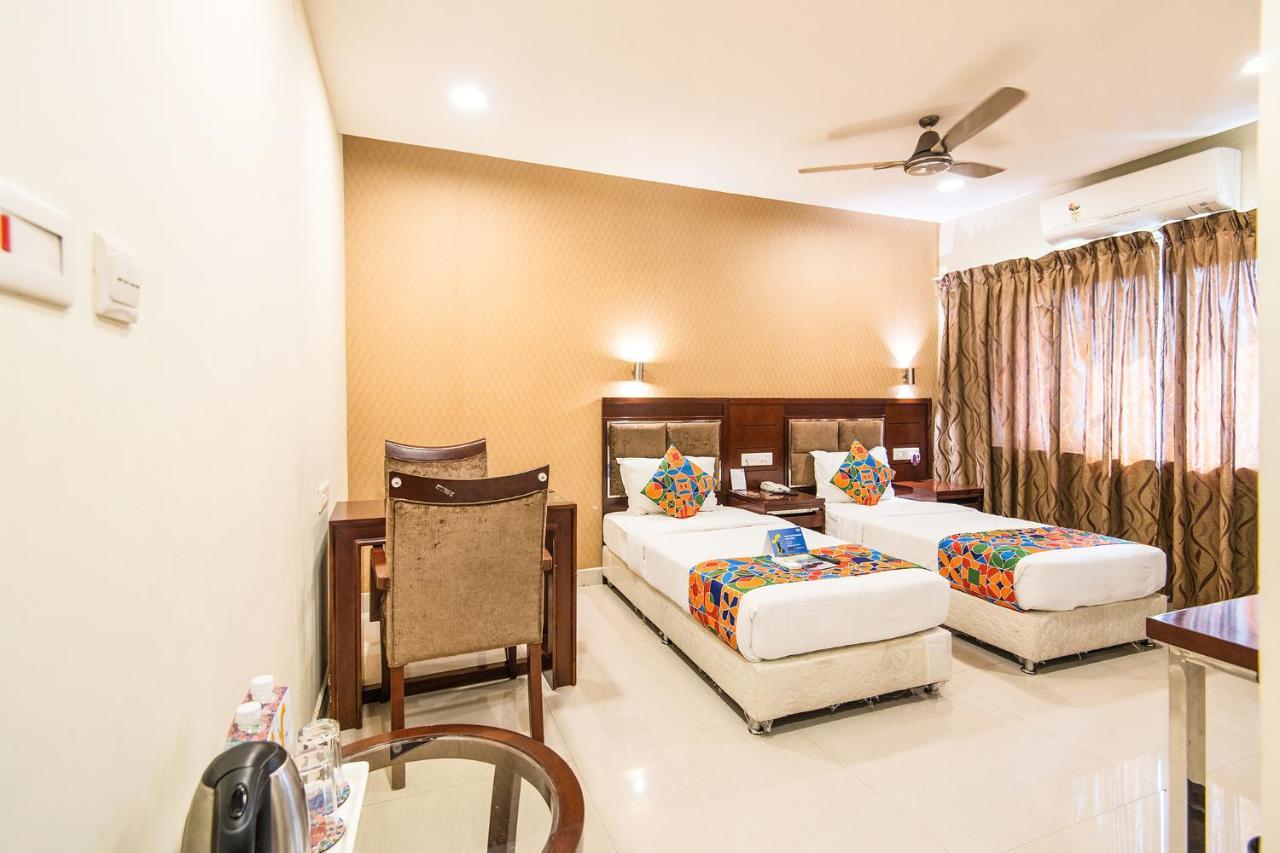 Fabhotel Apple Residency Chennai Exterior photo