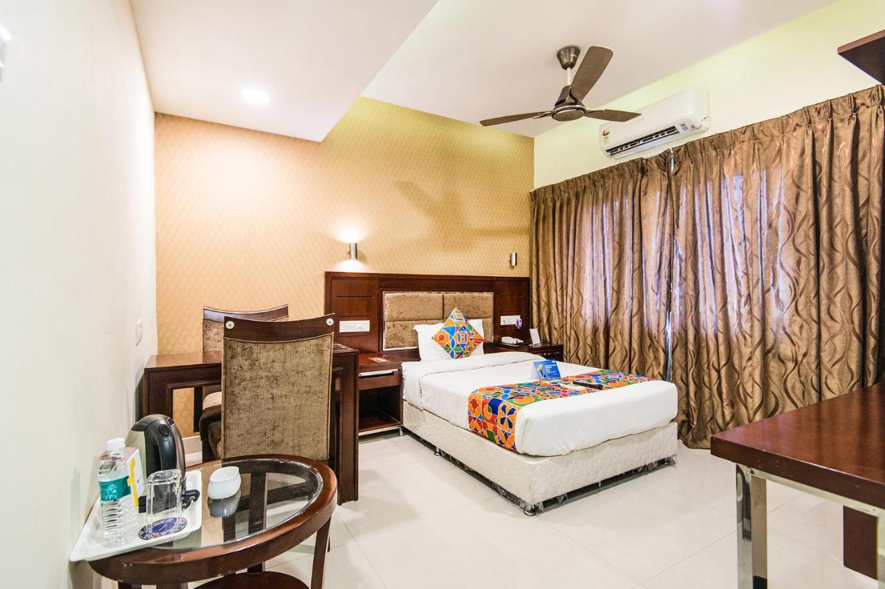 Fabhotel Apple Residency Chennai Exterior photo